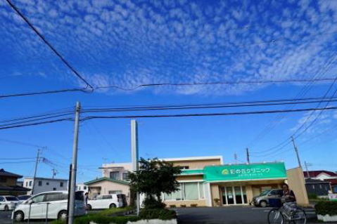 青空が広まりました 彩の丘クリニック前にて 上里町の青空 医院